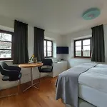 Tiny X Im Marxhof Seebruck Am Chiemsee