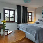 Tiny X Im Marxhof Seebruck Am Chiemsee * Seeon-Seebruck